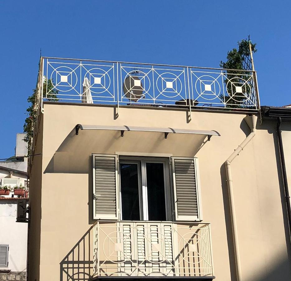 Stabia Holiday House กาสเตลลัมมาเร ดิ สตาเบีย ภายนอก รูปภาพ