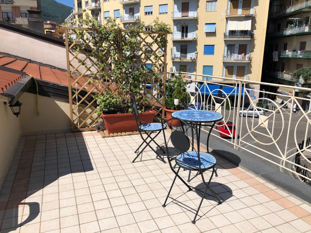 Stabia Holiday House กาสเตลลัมมาเร ดิ สตาเบีย ภายนอก รูปภาพ